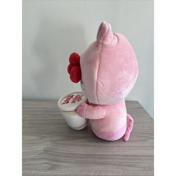 Kidrobot Sanrio Hello Kitty X Nissin Cup Noodle 14" Plush Pink Pig Pork - Picture 6 of 7